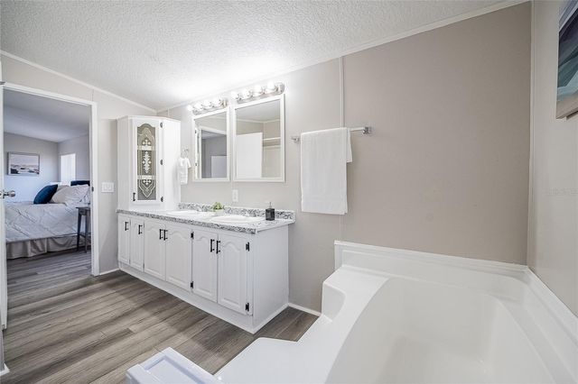 952 SADDLEWOOD BOULEVARD, Lakeland, FL 33809