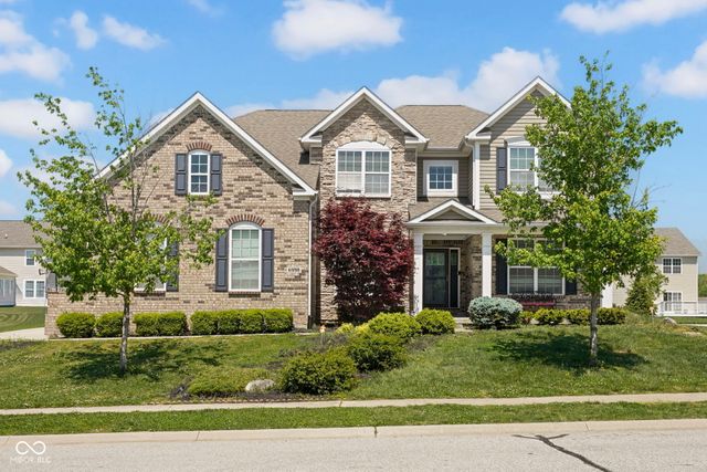 6998 Stoney Ridge Drive, Columbus, IN 47201
