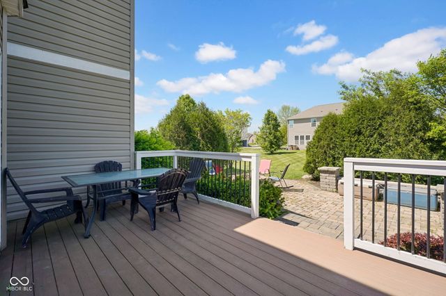 6998 Stoney Ridge Drive, Columbus, IN 47201