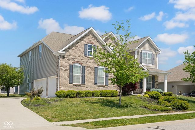 6998 Stoney Ridge Drive, Columbus, IN 47201