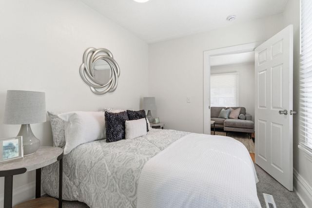 3835 Bryant Avenue N, Minneapolis, MN 55412