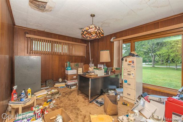 6455 Norham Road, Bloomfield Hills, MI 48301