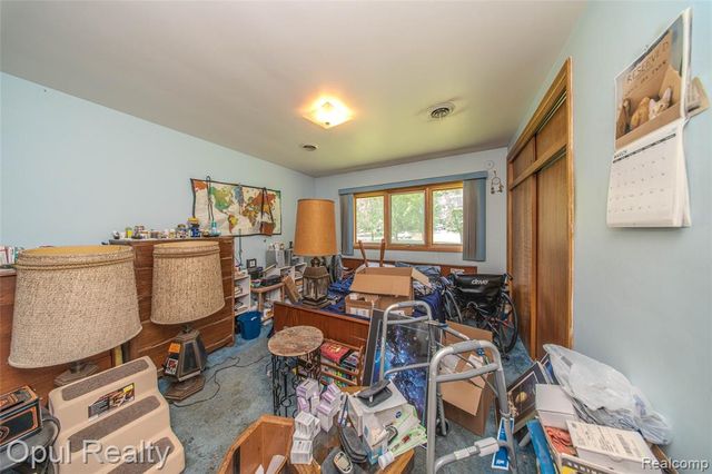 6455 Norham Road, Bloomfield Hills, MI 48301