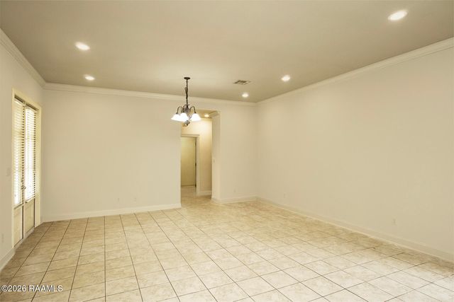 117 Hundred Oaks Drive, Youngsville, LA 70592