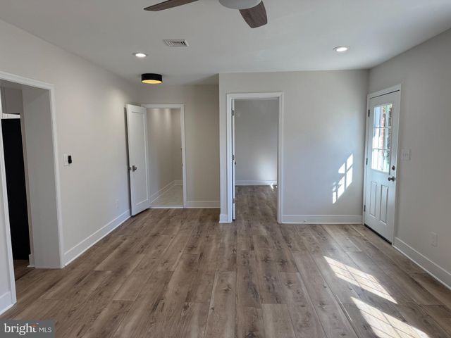 317 WALNUT HILL LN, Havertown, PA 19083