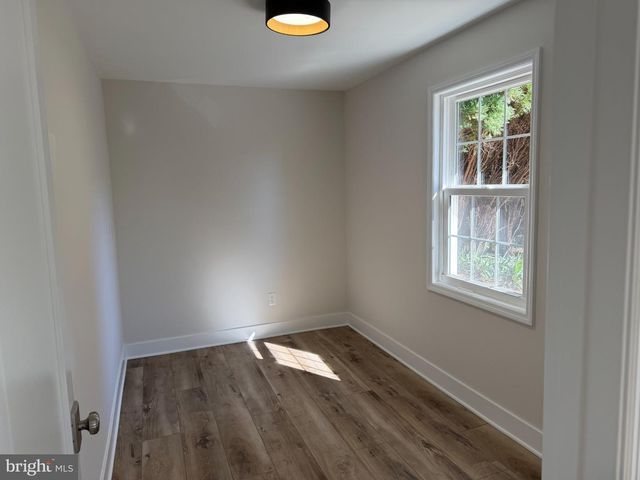 317 WALNUT HILL LN, Havertown, PA 19083
