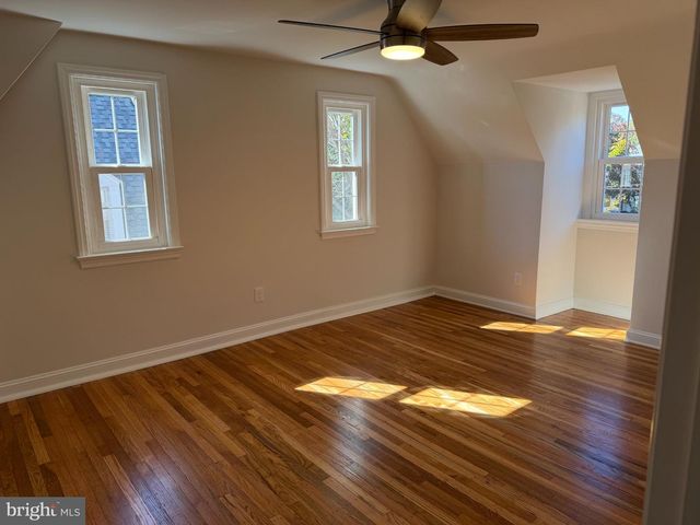 317 WALNUT HILL LN, Havertown, PA 19083