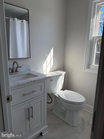 317 WALNUT HILL LN, Havertown, PA 19083
