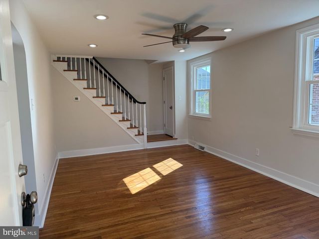 317 WALNUT HILL LN, Havertown, PA 19083