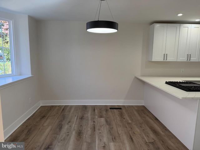 317 WALNUT HILL LN, Havertown, PA 19083
