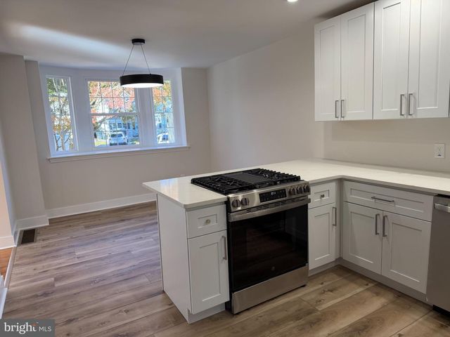 317 WALNUT HILL LN, Havertown, PA 19083