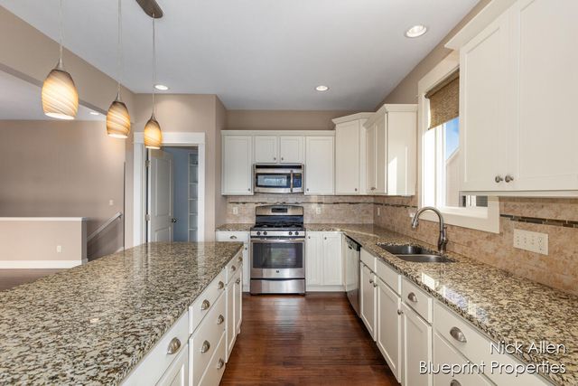 3792 Preserve Drive, Belmont, MI 49306