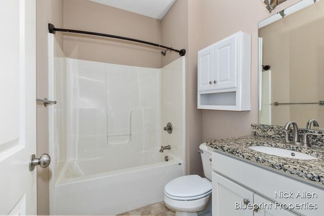 3792 Preserve Drive, Belmont, MI 49306