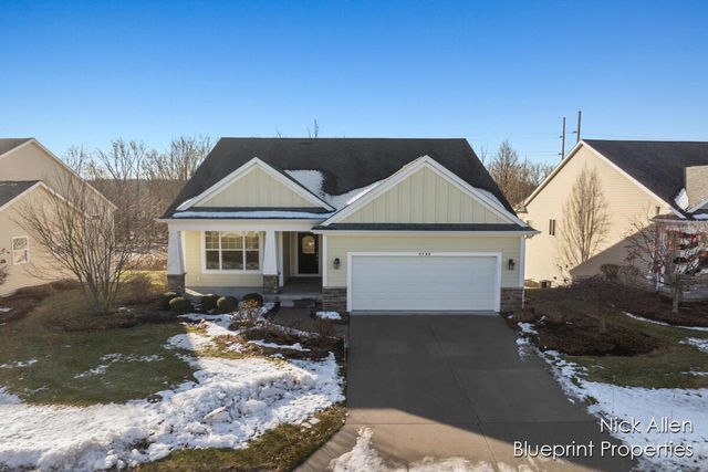 3792 Preserve Drive, Belmont, MI 49306