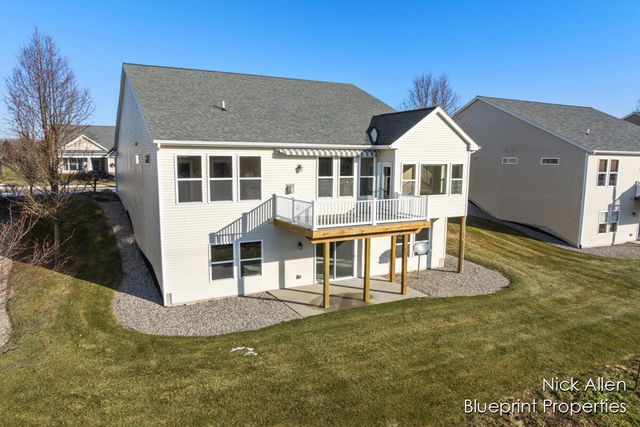 3792 Preserve Drive, Belmont, MI 49306