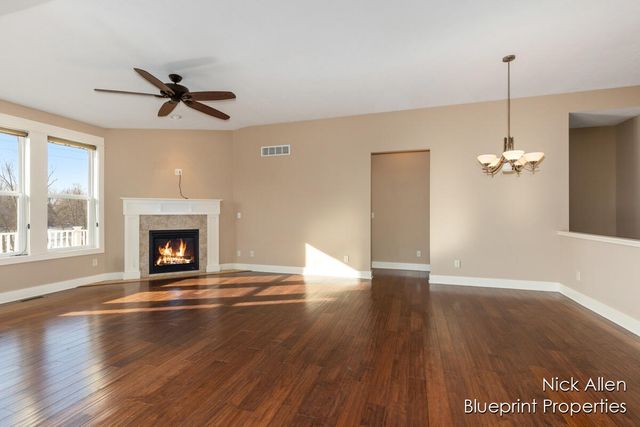 3792 Preserve Drive, Belmont, MI 49306