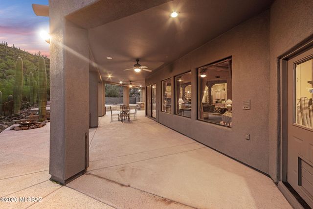 9901 N Silverbell Road, Tucson, AZ 85743