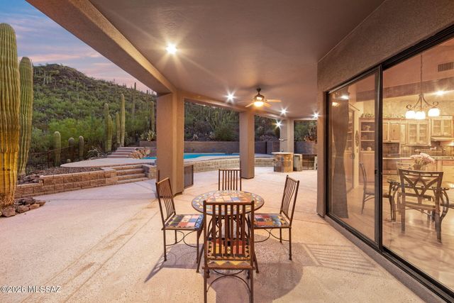 9901 N Silverbell Road, Tucson, AZ 85743