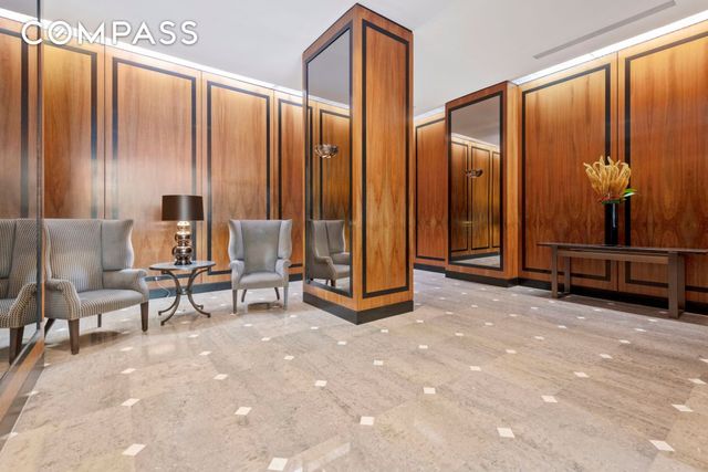 300 E 74th St Apt 20E, New York City, NY 10021