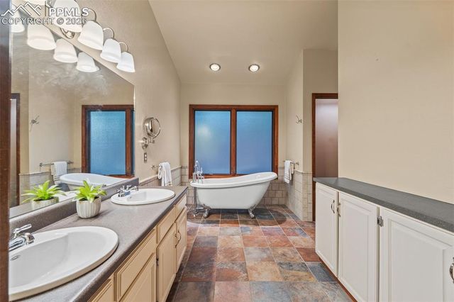 253 Chatham Drive, Colorado Springs, CO 80906