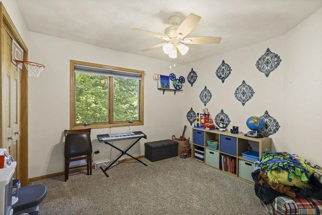 7801 N Robert Drive, Evansville, WI 53536