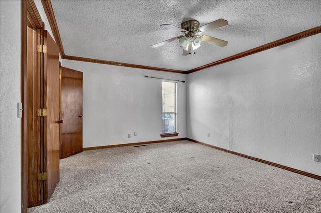 8304 NW 112th Street, Oklahoma City, OK 73162