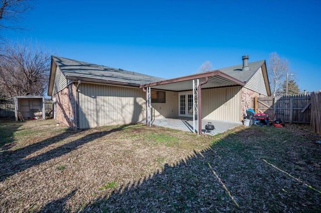 8304 NW 112th Street, Oklahoma City, OK 73162