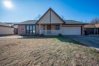 8304 NW 112th Street, Oklahoma City, OK 73162