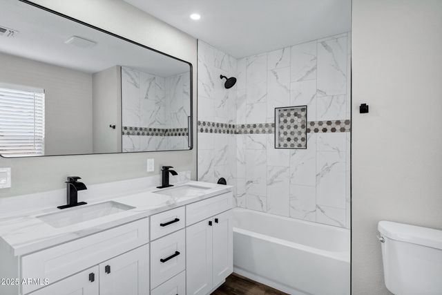 3397 E DERRINGER Way, Gilbert, AZ 85297