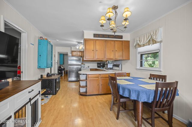 1151 Beechmont Street, Toms River, NJ 08757