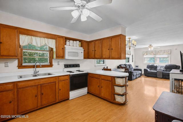 1151 Beechmont Street, Toms River, NJ 08757