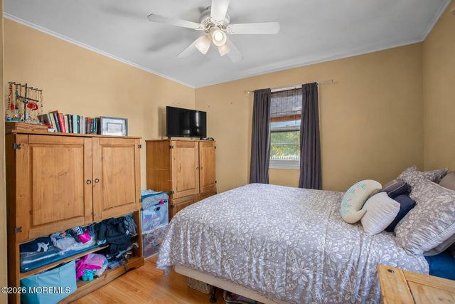 1151 Beechmont Street, Toms River, NJ 08757