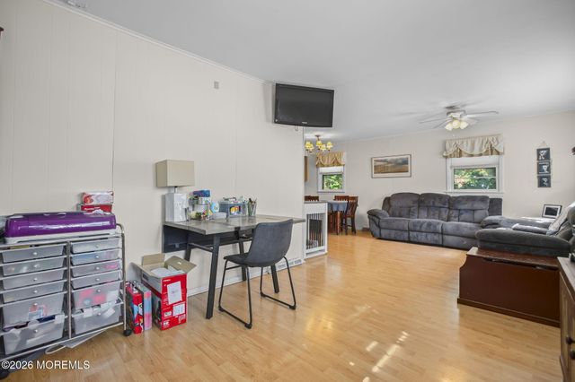 1151 Beechmont Street, Toms River, NJ 08757