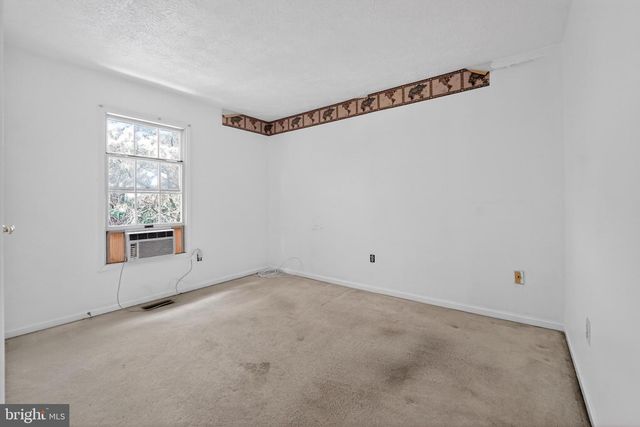 8204 ELKWOOD CT, Pasadena, MD 21122