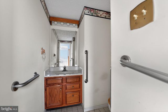8204 ELKWOOD CT, Pasadena, MD 21122