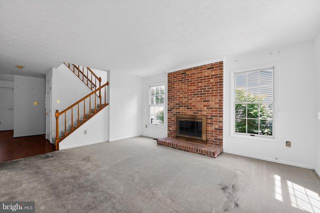 8204 ELKWOOD CT, Pasadena, MD 21122