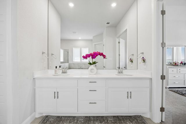 805 Feathergrass Court, Haslet, TX 76052