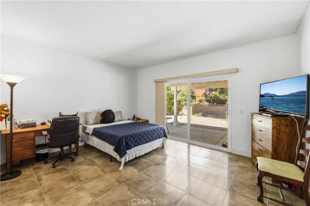 333 Fantasy, Palmdale, CA 93551