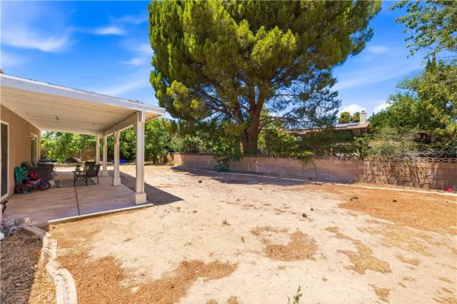 333 Fantasy, Palmdale, CA 93551