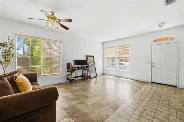 333 Fantasy, Palmdale, CA 93551