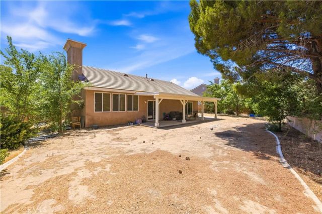 333 Fantasy, Palmdale, CA 93551