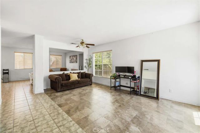 333 Fantasy, Palmdale, CA 93551