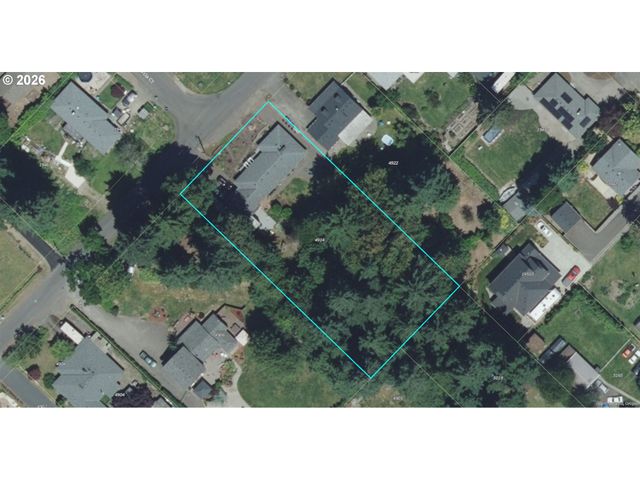 4914 Se GLEN ECHO Ave, Milwaukie, OR 97267