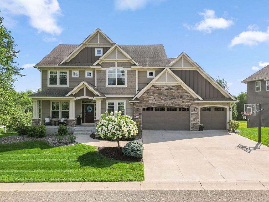 10 Crescent Lane, North Oaks, MN 55127 — exterior