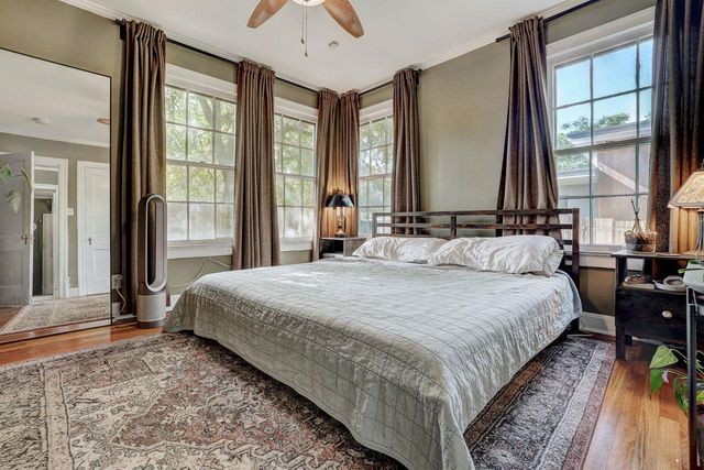 809 E 44th ST, Austin, TX 78751