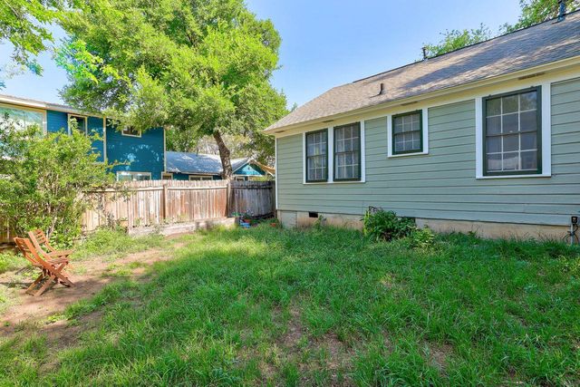 809 E 44th ST, Austin, TX 78751