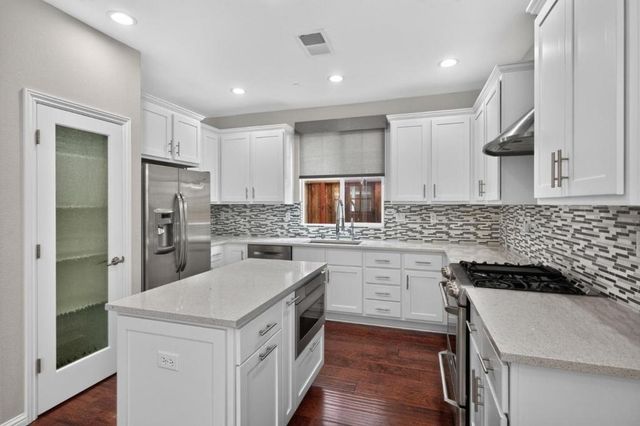 100 Castle Ridge Way, Scotts Valley, CA 95066