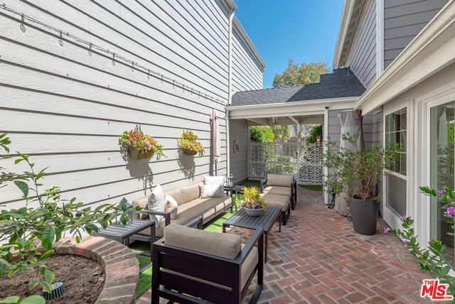 13082 Mindanao Way 57, Marina Del Rey, CA 90292