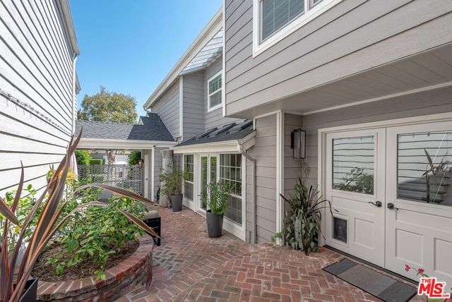 13082 Mindanao Way 57, Marina Del Rey, CA 90292