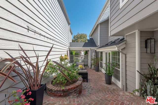 13082 Mindanao Way 57, Marina Del Rey, CA 90292